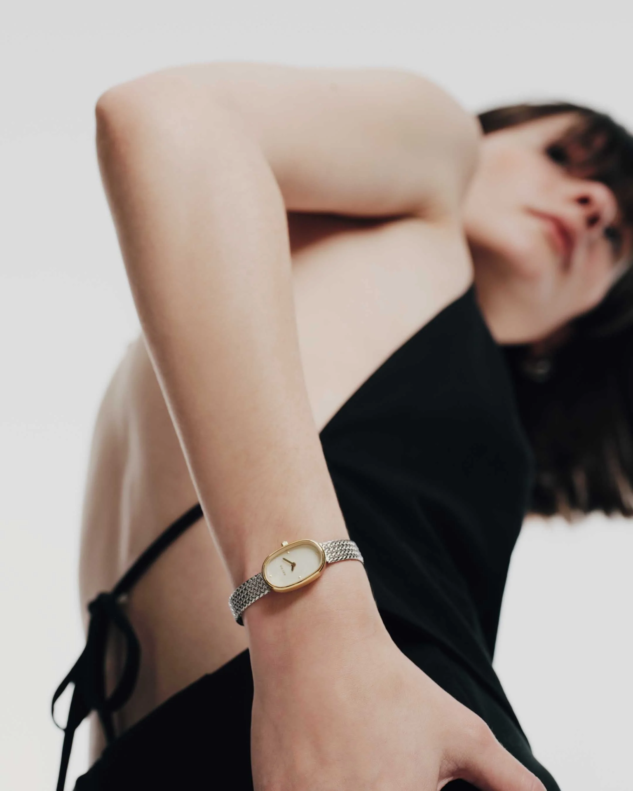 Jane (Tethered) | Small 18mm - Gold/Silver/Champagne - Image 4