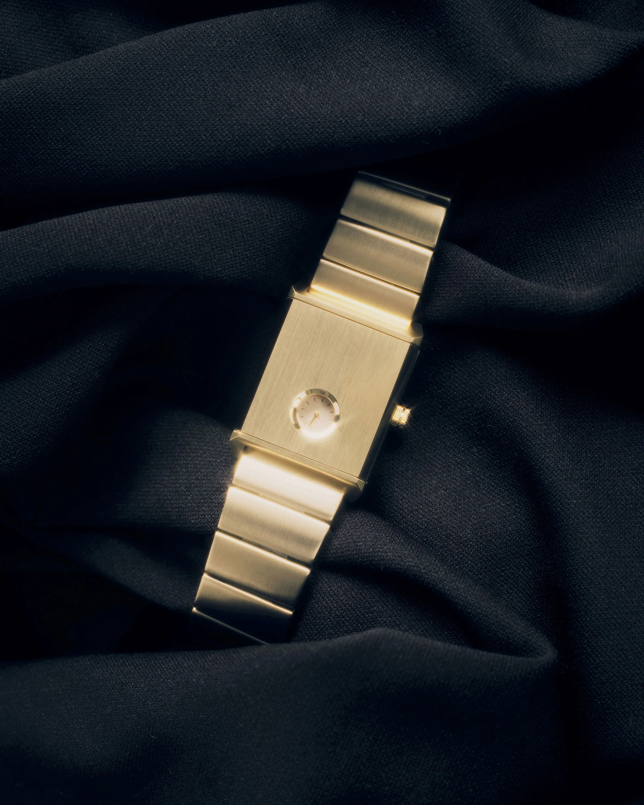 Pulse (Locket) - Gold - Image 6