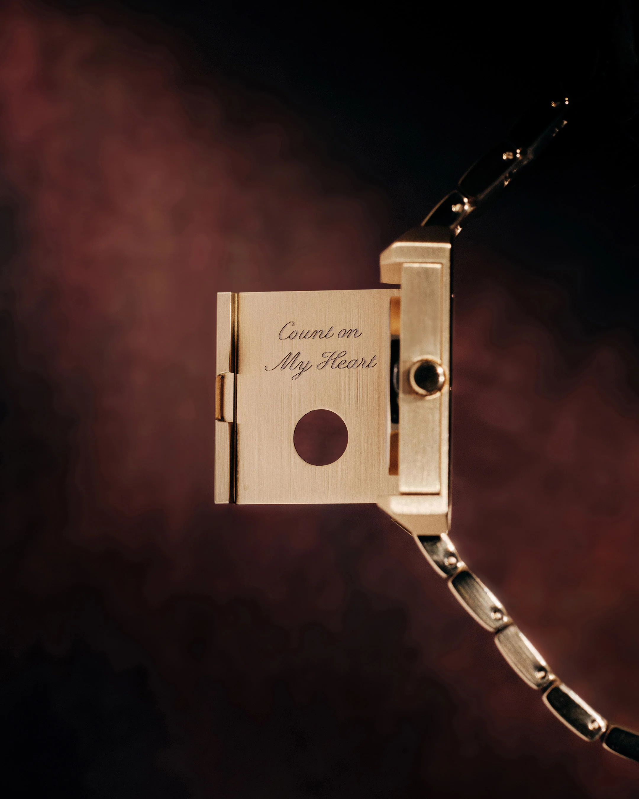 Pulse (Locket) - Gold - Image 7
